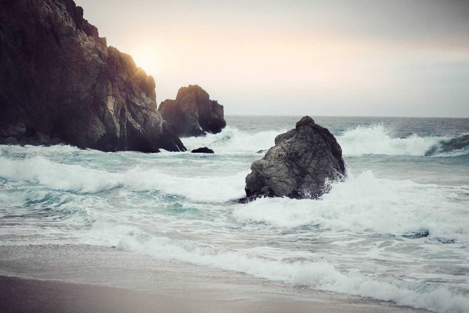 Waves on the rocks